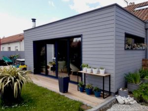 Extension ossature bois avec bardage bois et des menuiseries aluminium