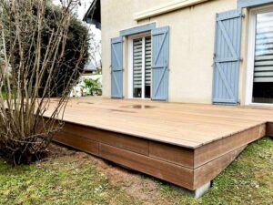 Image d'une terrasse en composite